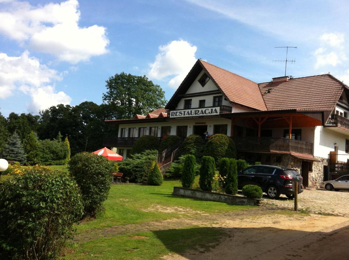 Pensjonat Janus Hotell Ruciane-Nida Exteriör bild
